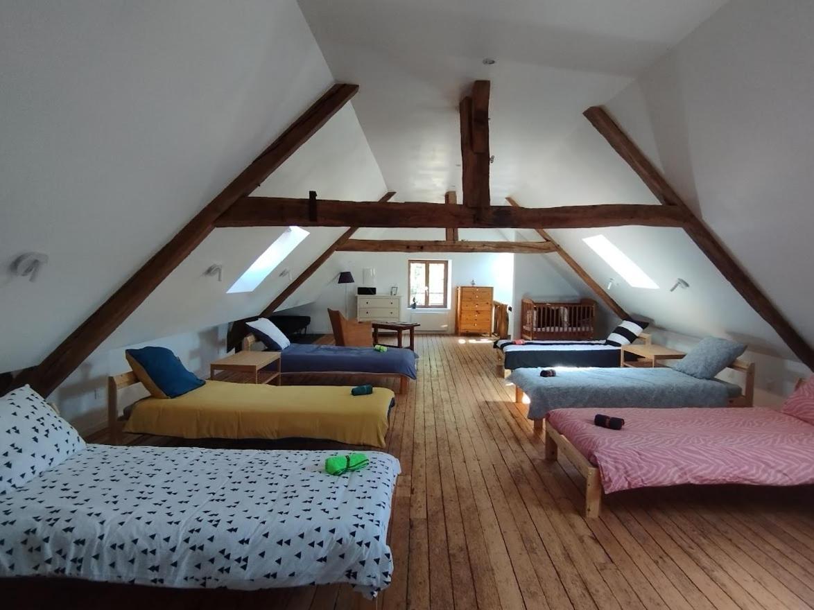 Вилла Le Refuge D'Athena Chaussy  Экстерьер фото
